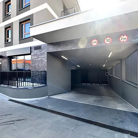 Michalczyka 3a - Self Check-in 20h - Parking