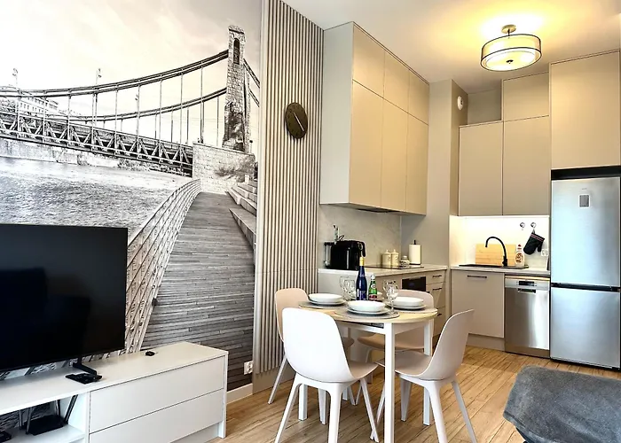 Michalczyka 3a - Self Check-in 20h - Parking Wrocław